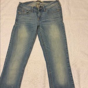 Hollister jeans